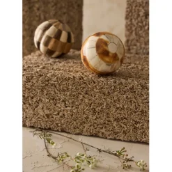 Fabrique de Styles Petits Objets Déco*Lot de 6 boules décoratives en résine et ivoire d10cm - Karumba