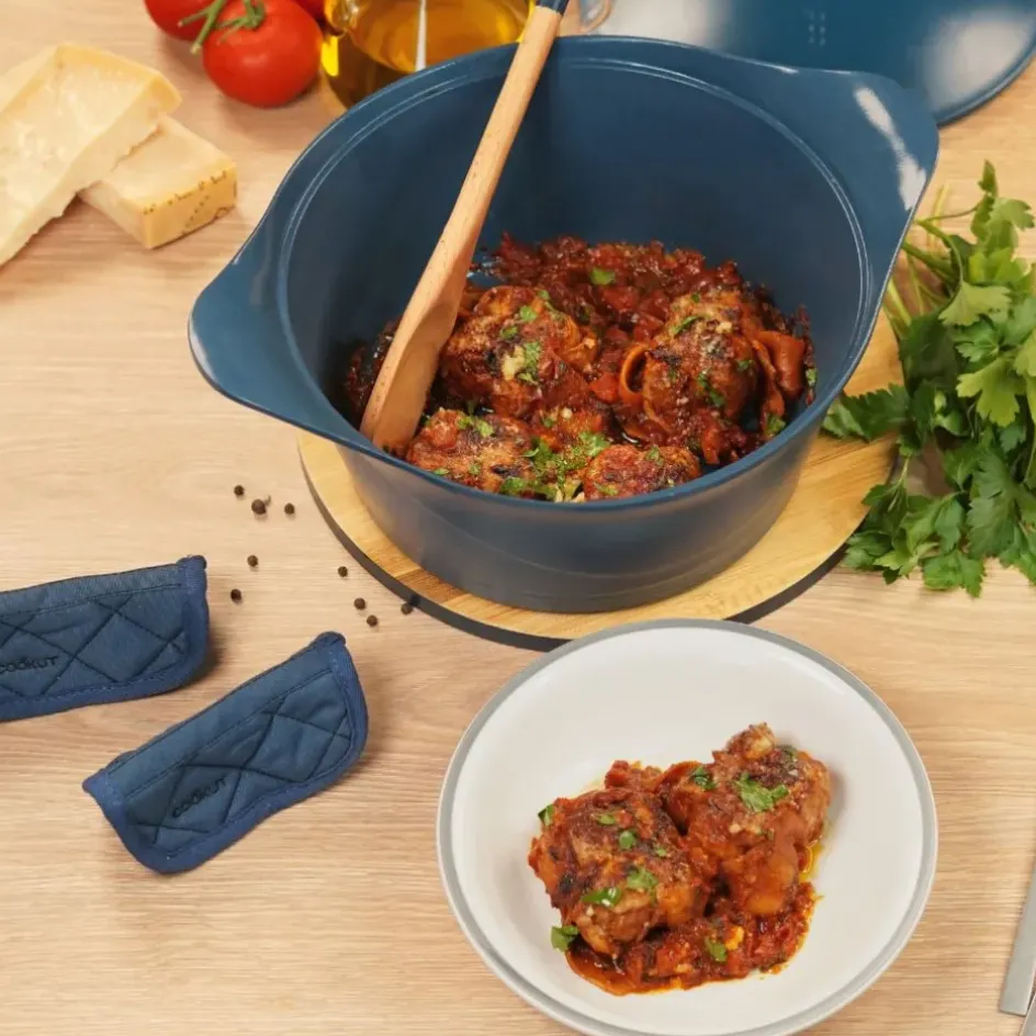 Fabrique de Styles Plats Et Appareils De Cuisson*L'incroyable Cocotte myrtille d24cm avec poignée en métal