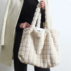 Fabrique de Styles Sacs Et Cabas*Sac fluffy fausse fourrure
