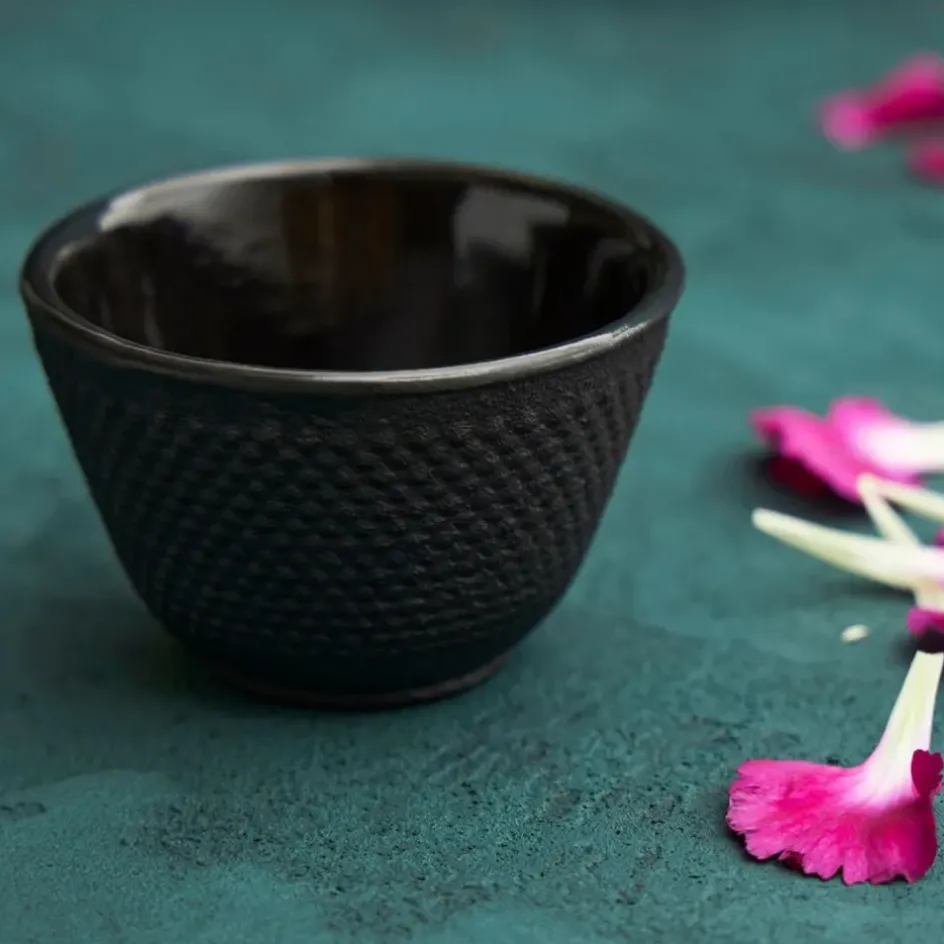 Fabrique de Styles Tasses Et Mugs*Tasse en fonte 12cl - Picots